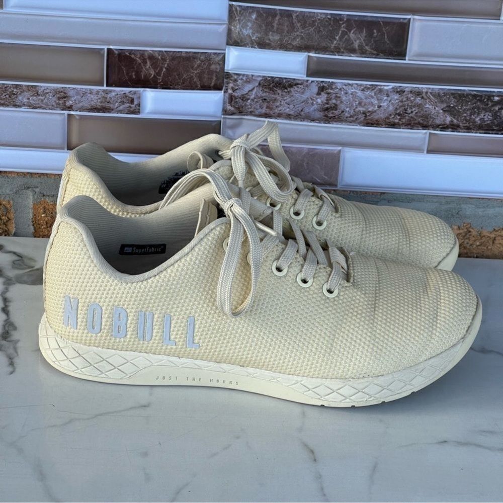 NOBULL project Vanilla trainers sneakers size 9.5